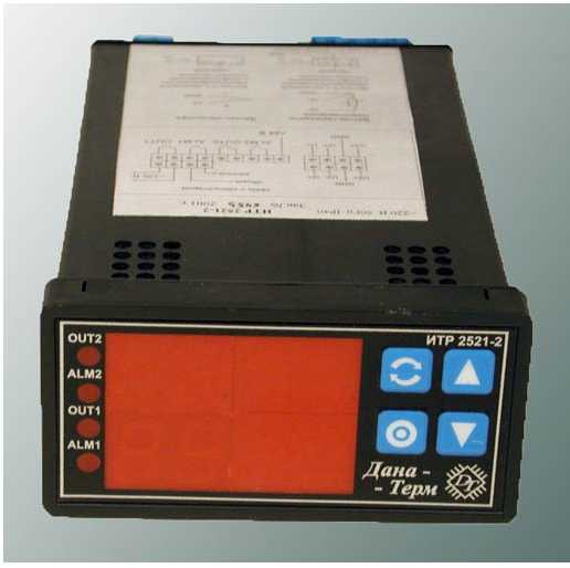 ИТР 2529 Измеритель-регулятор температуры с функцией программатора двухпозиционный/трёхпозиционный